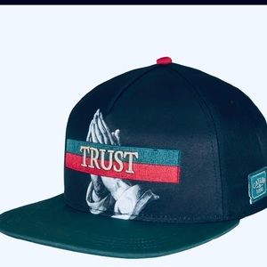 TRUST WITH THE HOLY HANDS SNAPBACK (NEW)..GREAT COLOR..